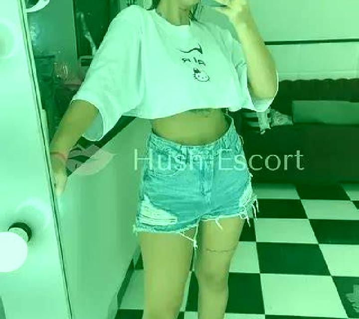 12 perfiles de escorts en Rumelange, Luxemburgo. Explora chicas, servicios, tarifas y reserva online. En domicilio y visita disponibles.