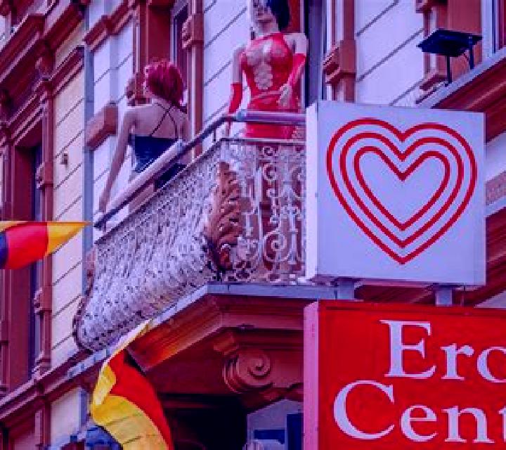 6 perfiles de escorts en Nong Hin, Tailandia. Explora chicas, servicios, tarifas y reserva online. En domicilio y visita disponibles.