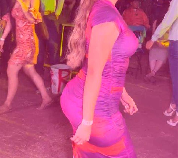 9 perfiles de escorts en Yahotyn, Ucrania. Explora chicas, servicios, tarifas y reserva online. En domicilio y visita disponibles.