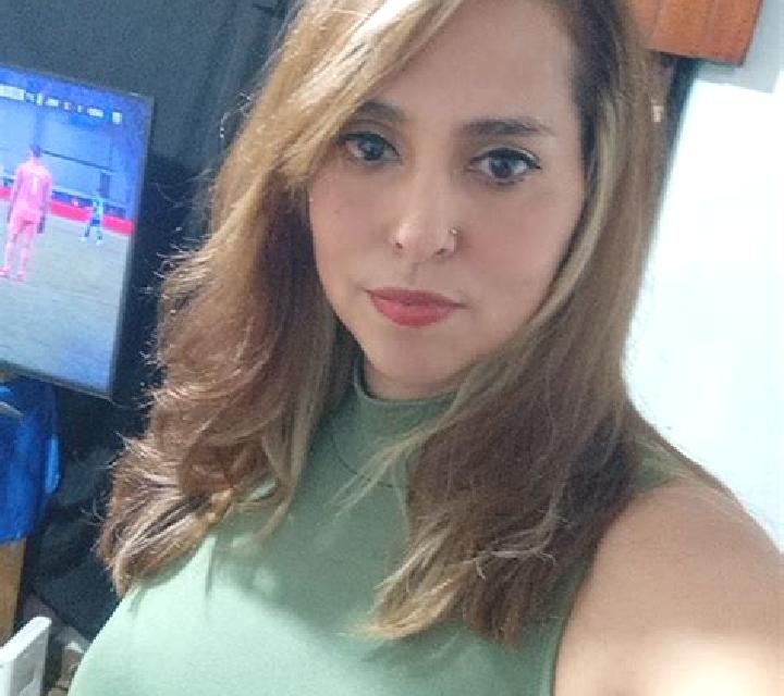 Alejandra, 21, acompañante negra de ojos verdes y etnia europea basada en Don. Ofrece 69, Masaje de próstata, Beso francés profundo, Cita de cena, Francés na...