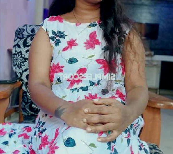 Andrea, 21 — Escort en Ocobamba, Perú