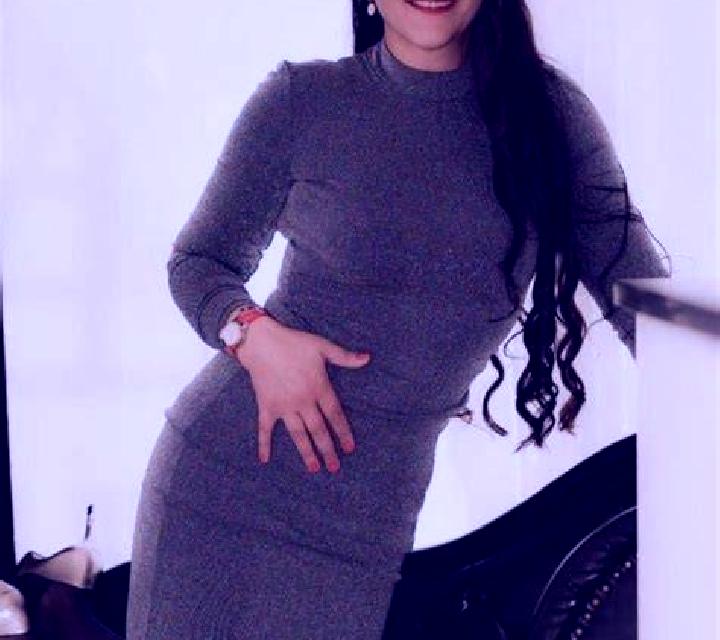 Andrea, 29, acompañante castaño claro de ojos azules y etnia europea basada en Caacupe. Ofrece Cita de cena, Juego de roles, Francés natural, Griego (anal). ...