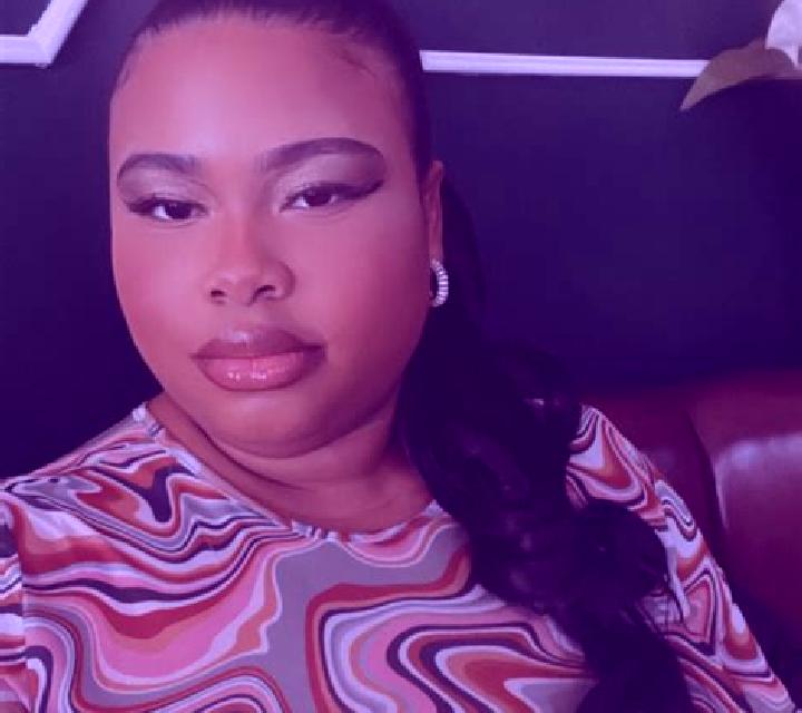 Antonella, 20 — Escort en Izingolweni, Sudáfrica