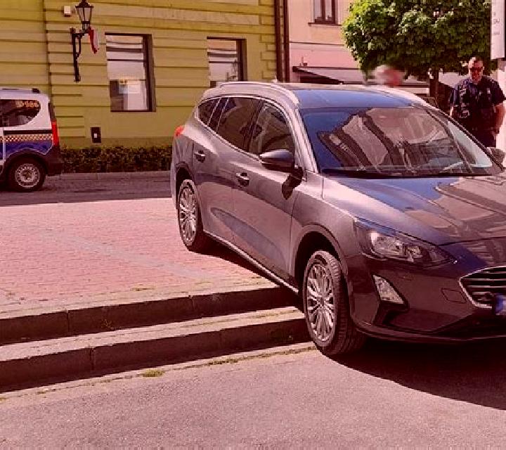 Antonella, 23, acompañante rubia de ojos oscuros y etnia caucásica basada en Avliyan. Ofrece Experiencia de novia, Masaje, Masaje de próstata, Dominación. Di...