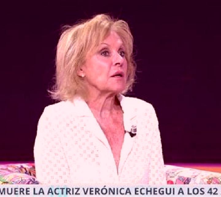 Beatriz, 39, acompañante rubia platino de ojos grises y etnia caribeña basada en Pinoltepec. Ofrece Masaje erótico, Cita de cena, Griego (anal), BDSM. Dispon...