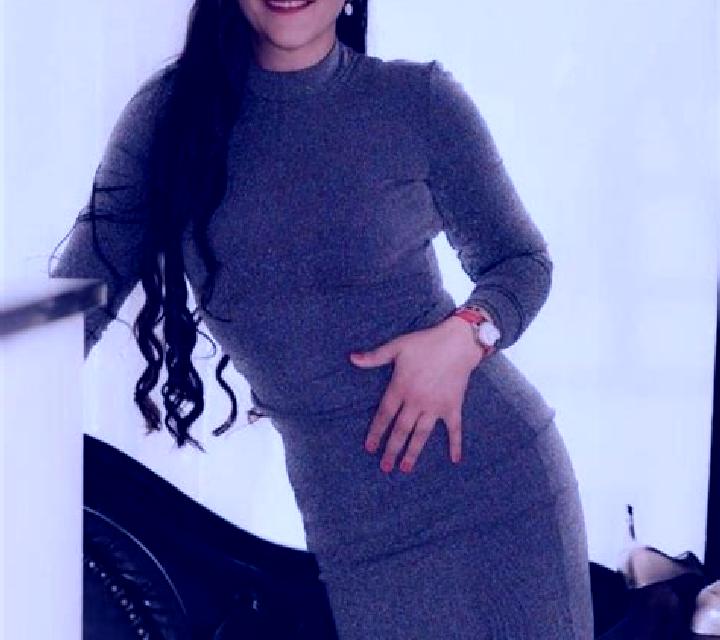 Carmen, 21, acompañante castaña de ojos verdes y etnia mezcla basada en Fitabro. Ofrece Noche completa, Cita de cena, Masaje de próstata, Dominación, Hasta e...
