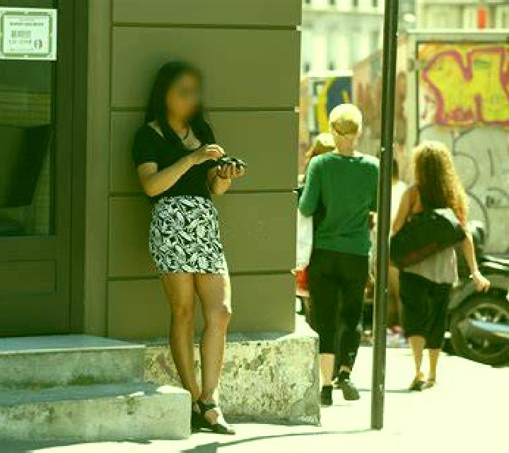 Cristina, 28 — Escort en Dinosa, Montenegro