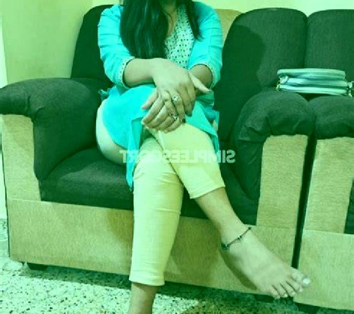 Daniela, 21 — Escort en Argeles, Francia