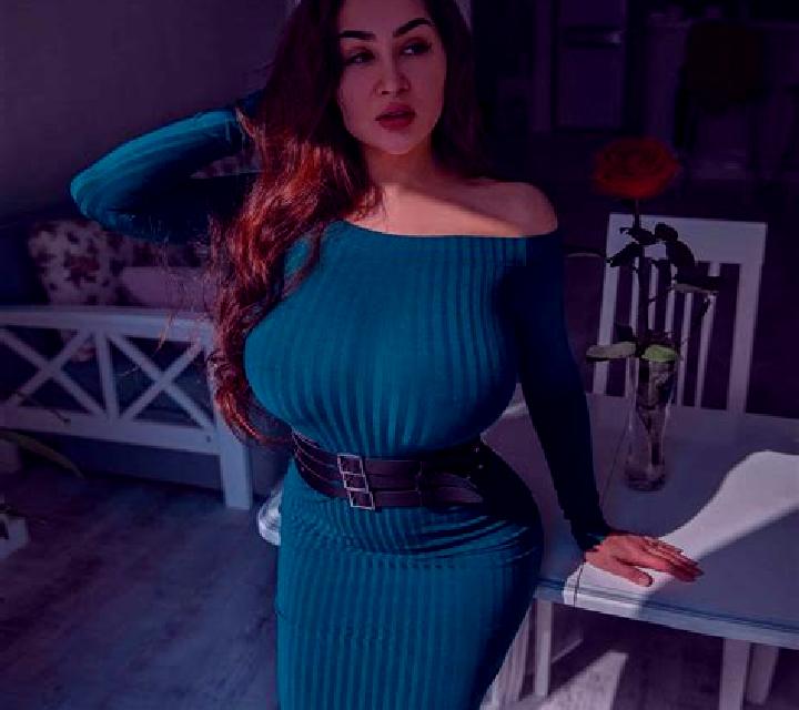 Daniela, 27, acompañante rubia de ojos avellana y etnia latina basada en Sida. Ofrece Juego de roles, Masaje, Noche completa. Disponible en domicilio y visit...