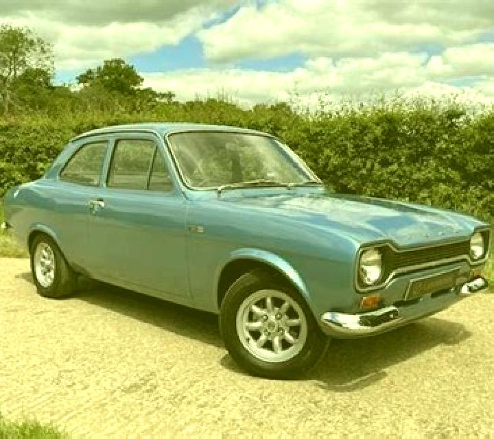 Daniela, 28, acompañante castaña de ojos avellana y etnia mediterránea basada en Panic. Ofrece Tríos / dúos, Fetiche, Francés natural, 69, Masaje erótico. Di...