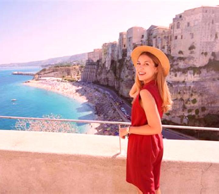 Daniela, 28 — Escort en Courfaivre, Suiza
