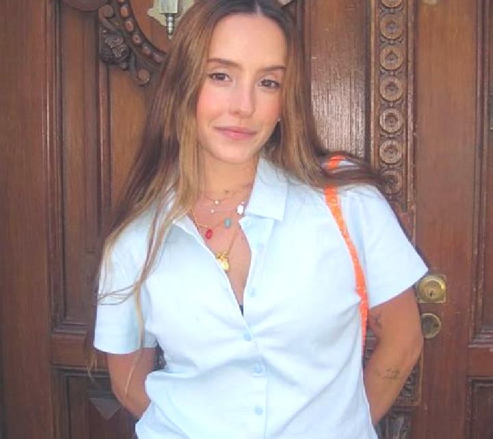 Daniela, 30, acompañante castaña de ojos grises y etnia negra basada en Almodovar. Ofrece Cita de cena, Fetiche, Griego (anal), GFE (Experiencia de novia), M...