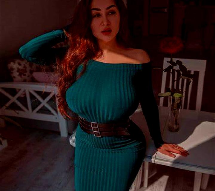 Daniela, 31, acompañante pelirroja de ojos oscuros y etnia negra basada en Garding. Ofrece Masaje erótico, Acompañante de viaje, Griego (anal). Disponible en...