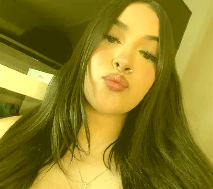 Daniela, 32, acompañante morena de ojos verdes y etnia mediterránea basada en Timizart. Ofrece 69, Juego de roles, Striptease. Disponible en domicilio y visi...