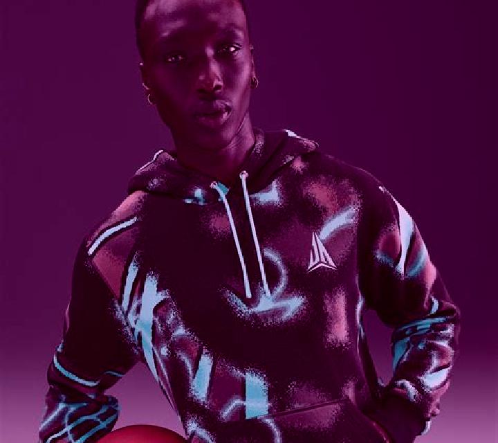 Daniela, 32, acompañante rubia de ojos grises y etnia latina basada en Altach. Ofrece Griego (anal), Tríos / dúos, Francés natural. Disponible en domicilio y...