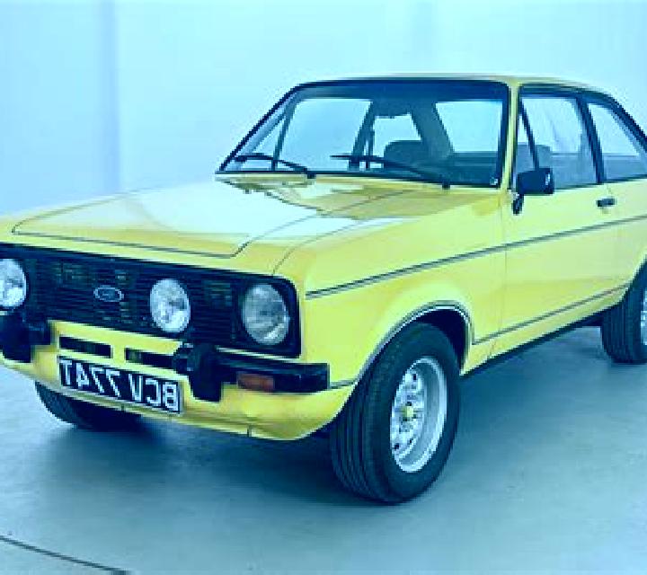 escort Cluden
