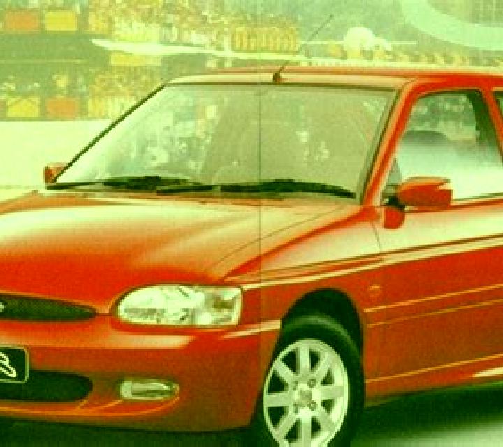 escort Edeleny