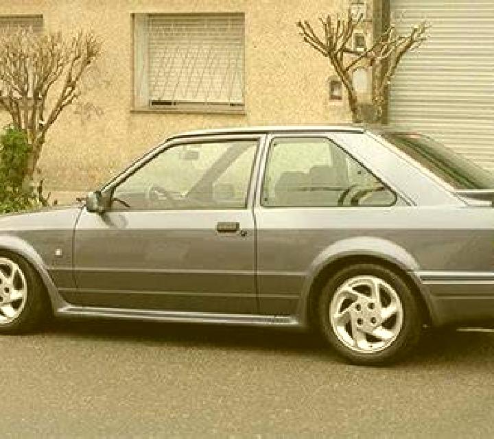escort Fosseuse
