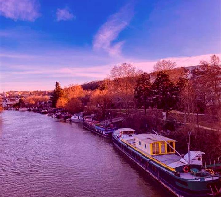 escort Holwierde