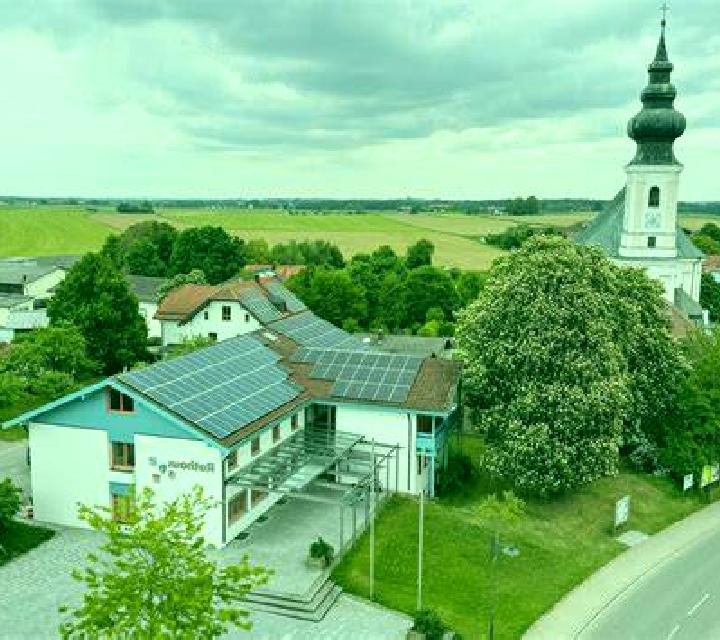 escort Hopferau