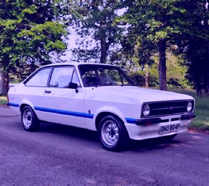 escort Langmusi