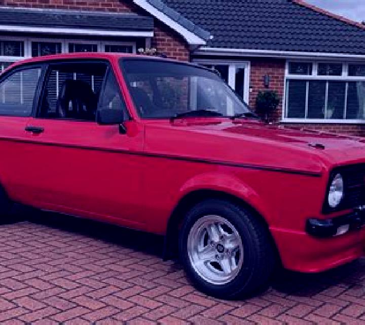 escort Long Wittenham