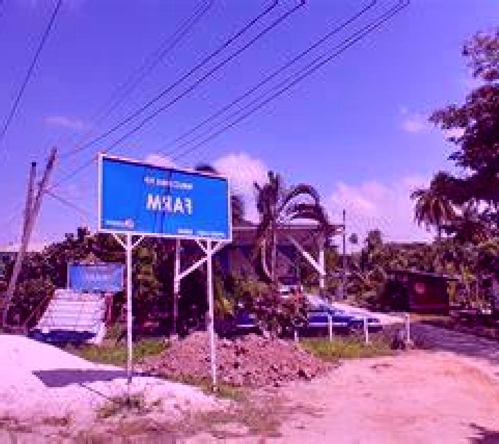 escort Mahaicony Village