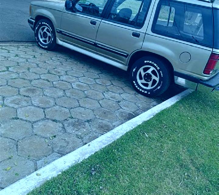 escort Nasawewe