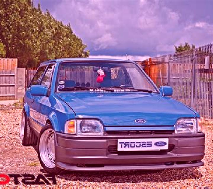 escort Nydek