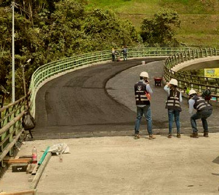 escort Paso del Cedro