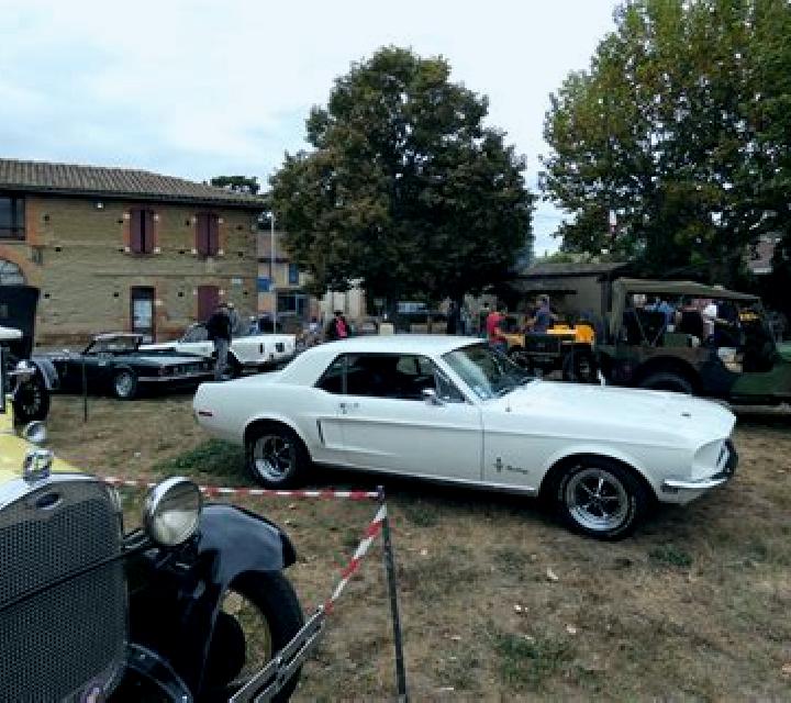 escort Poucharramet