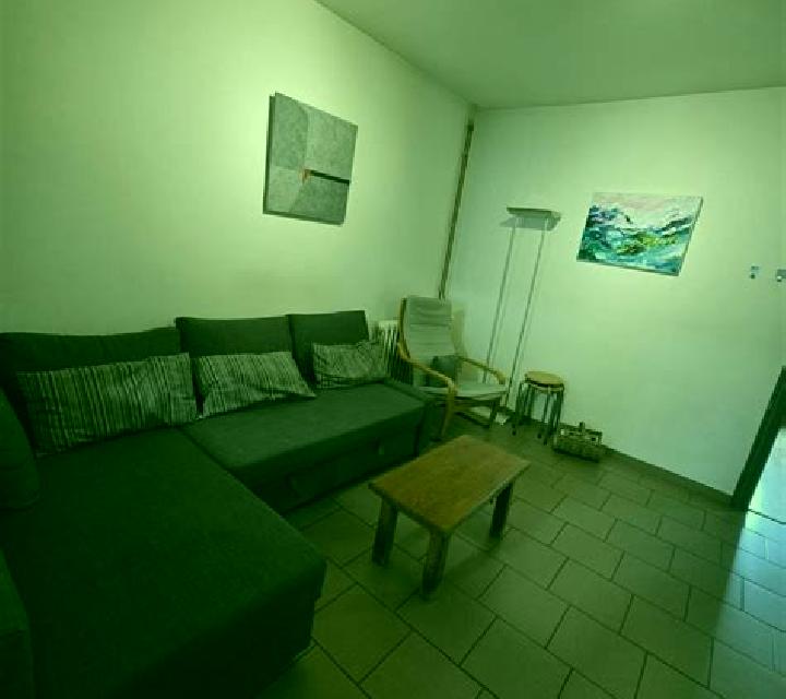 escort Pouilley-les-Vignes