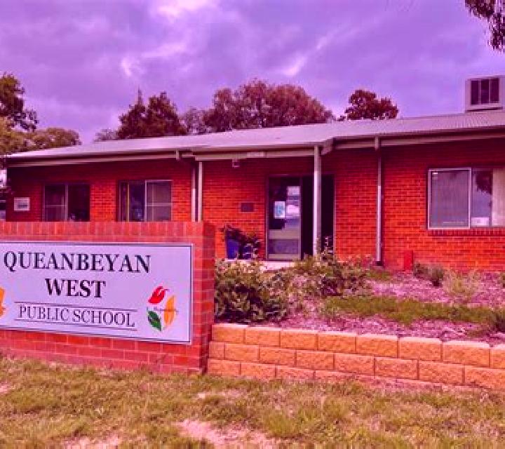 escort Queanbeyan West