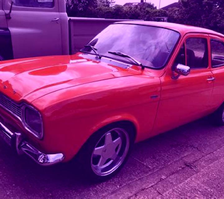 escort Saint Boswells