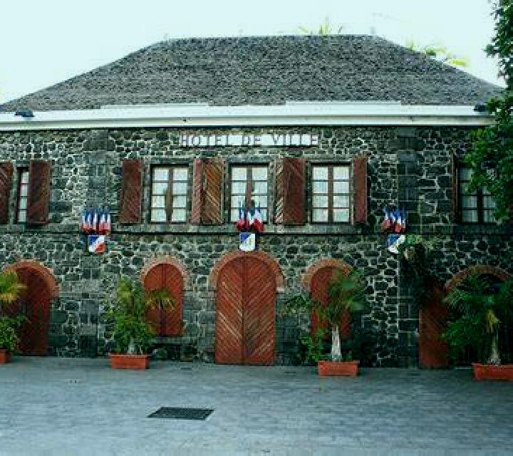 escort Saint-Leu