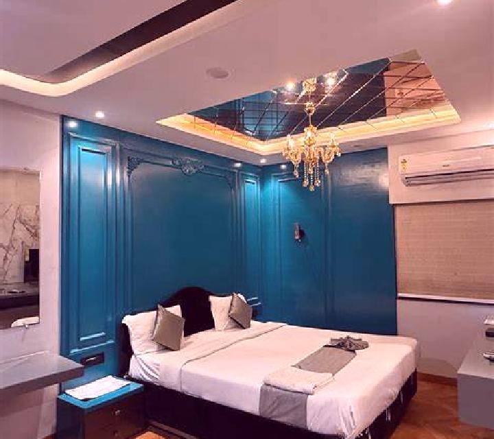 escort Thummalamenta