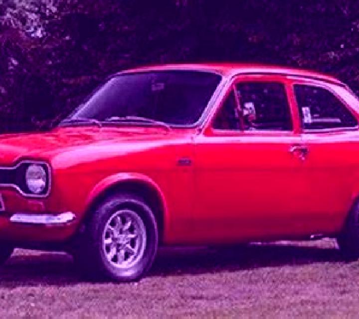 escort Trainer