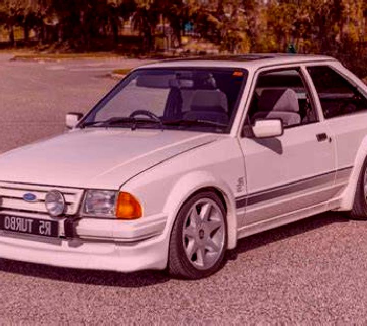escort Tunb-e Bozorg