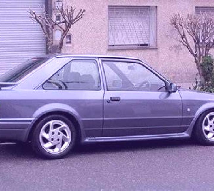 escort Van Gia
