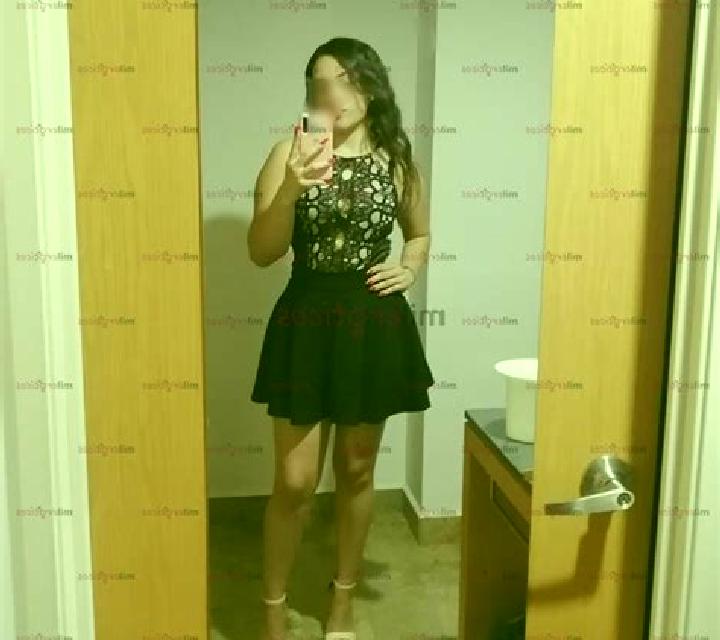 Estrella, 31, acompañante castaña de ojos avellana y etnia mezcla basada en Reydarfjoerdur. Ofrece Hasta el final (CIM), Griego (anal), Beso francés profundo...