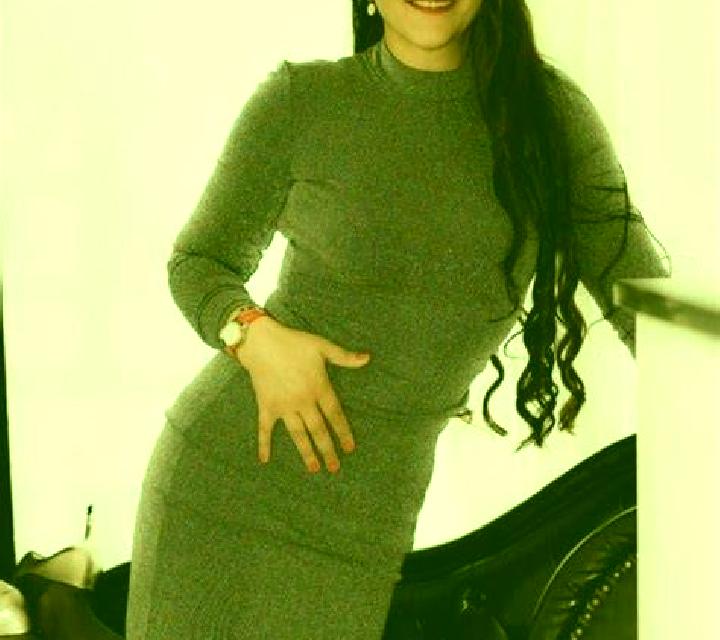 Giulia, 33 — Escort en Onna, Japón
