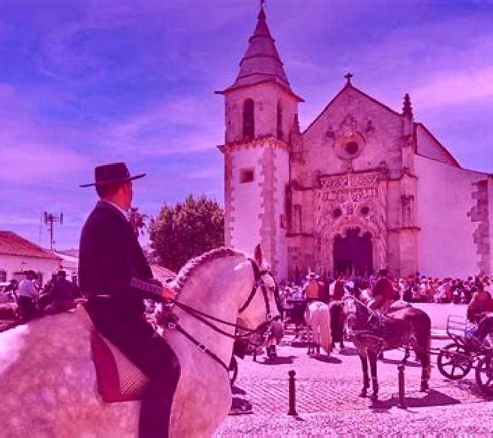 Jade, 28, acompañante rubia de ojos avellana y etnia oriente medio basada en Kayonza. Ofrece Parejas, Chica de fiesta, GFE (Experiencia de novia), Acompañant...