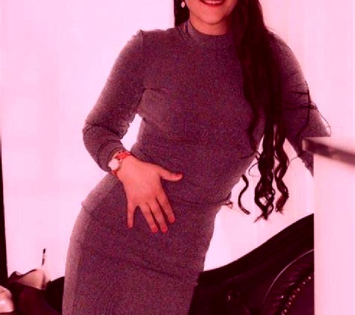 Julia, 21 — Escort en Kerek, Indonesia