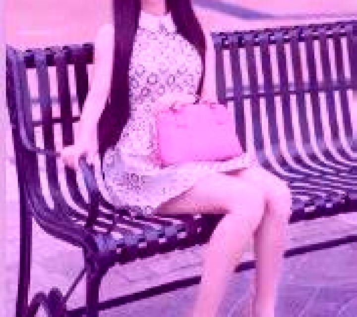 Lola, 22 — Escort en Katok, Brunéi