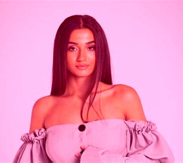 Lorena, 26 — Escort en Sarche, Italia