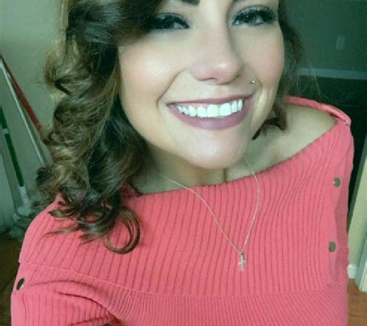 Luna, 39, acompañante pelirroja de ojos oscuros y etnia asiática basada en Basalt. Ofrece Francés natural, Tantra. Disponible en domicilio y visita, citas de...