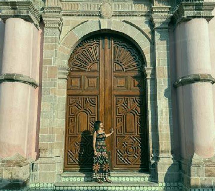 Manuela, 21, acompañante rubia platino de ojos marrones y etnia eslava basada en Ouregbabre. Ofrece Fetiche, Francés natural, Experiencia de novia, Cita de c...