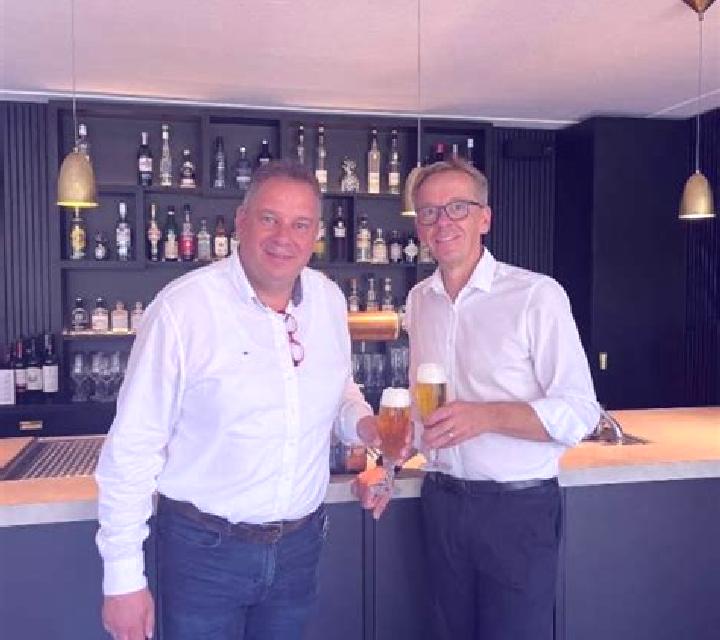 Manuela, 25 — Escort en Caibarien, Cuba