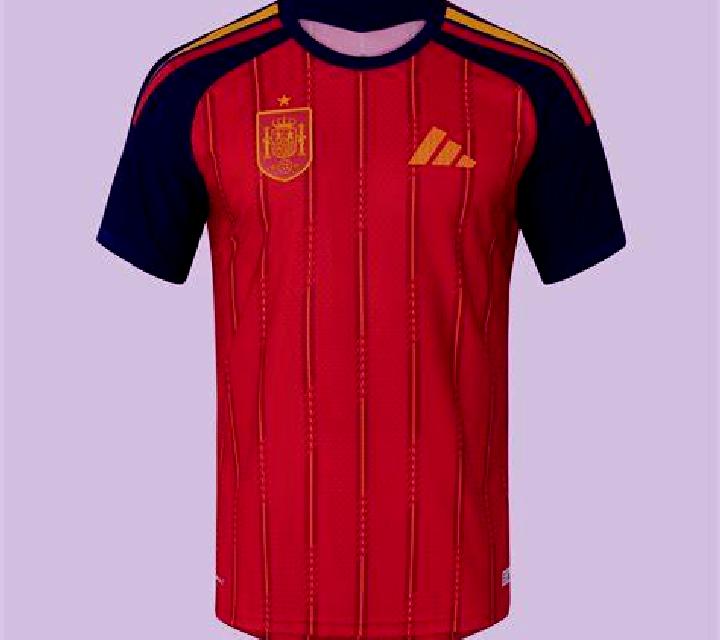María, 24, acompañante castaño claro de ojos verdes y etnia asiática basada en Codena. Ofrece Experiencia de novia, Masaje de próstata, Cita de cena. Disponi...