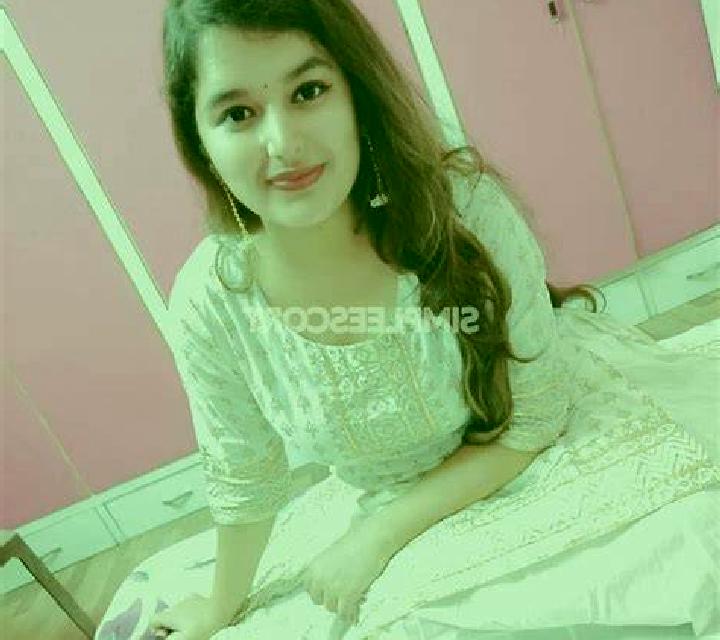 María, 27, acompañante castaña de ojos verdes y etnia eslava basada en Kharaji. Ofrece Hasta el final (CIM), Experiencia de novia, Masaje de próstata, Fetich...